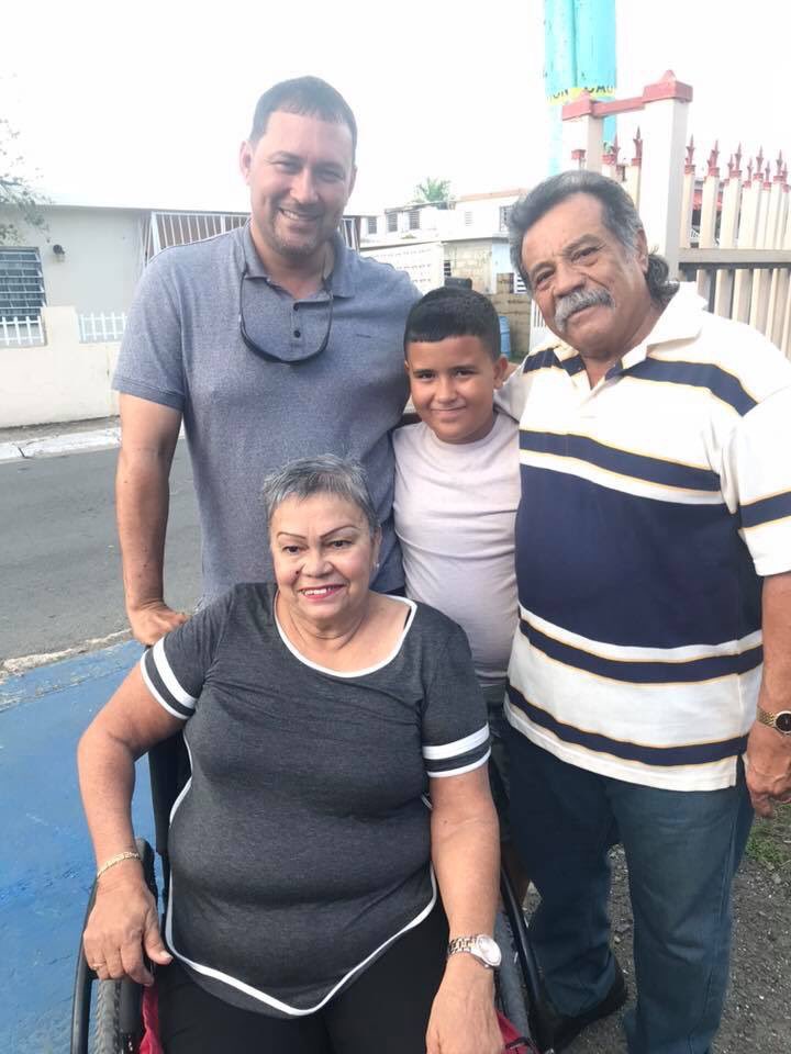 NorbertoNini's tweet photo. ¡Gracias por tanto cariño y respaldo! Sigan #Votando el #1 en la papeleta, Norberto "Nini Torres. #LlegoElMomento #PresidenciaPPD #Nini2020 https://t.co/IDQQcv9aKI