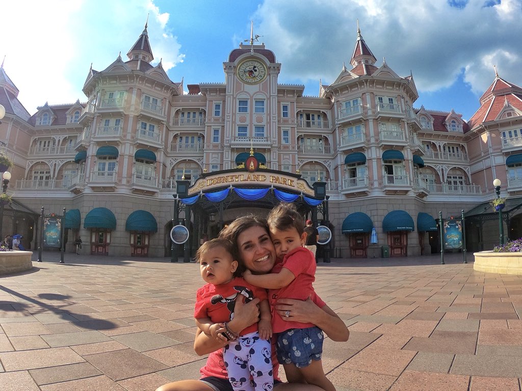 FamjamTravels's tweet photo. ✨ Amazing time at @DisneyParis_EN 😃 Perfect weather and the kids weren’t too jetlagged! 🏰 #FamjamTravels #disneyland #gopro ✨ https://t.co/RVKj97ISRK