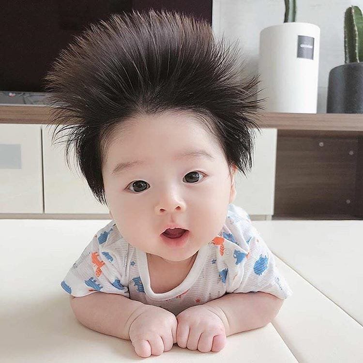 irreneeee's tweet photo. ����: "pssst-! Sayang, eh sayaang! Td
        aku liat baby rambutnya
        panjang2 kya landak! Itu
        gimana bi—"
🐰: "Bct km. Bisa diatur. Udh tar
        balik siapin aja tepung
        terigunya!" (〃ω〃) https://t.co/3mimjhHs1E