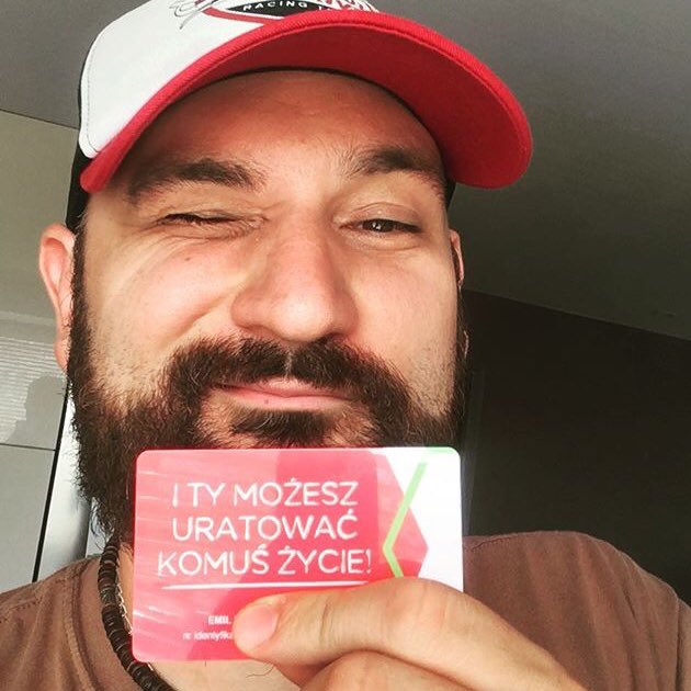 DKMS_pl's tweet photo. To jest Emil. Emil zarejestrował się jako potencjalny dawca szpiku w lipcu tego roku. 😍

A Wy, jak długo jesteście z nami? 🤔❤️ #jestemzdkms #dawcaszpiku #pomozeszbomozesz #positivevibes #smile #dkmspolska

Fot. Instagram @myckenzie84 https://t.co/q5amrGPHWf