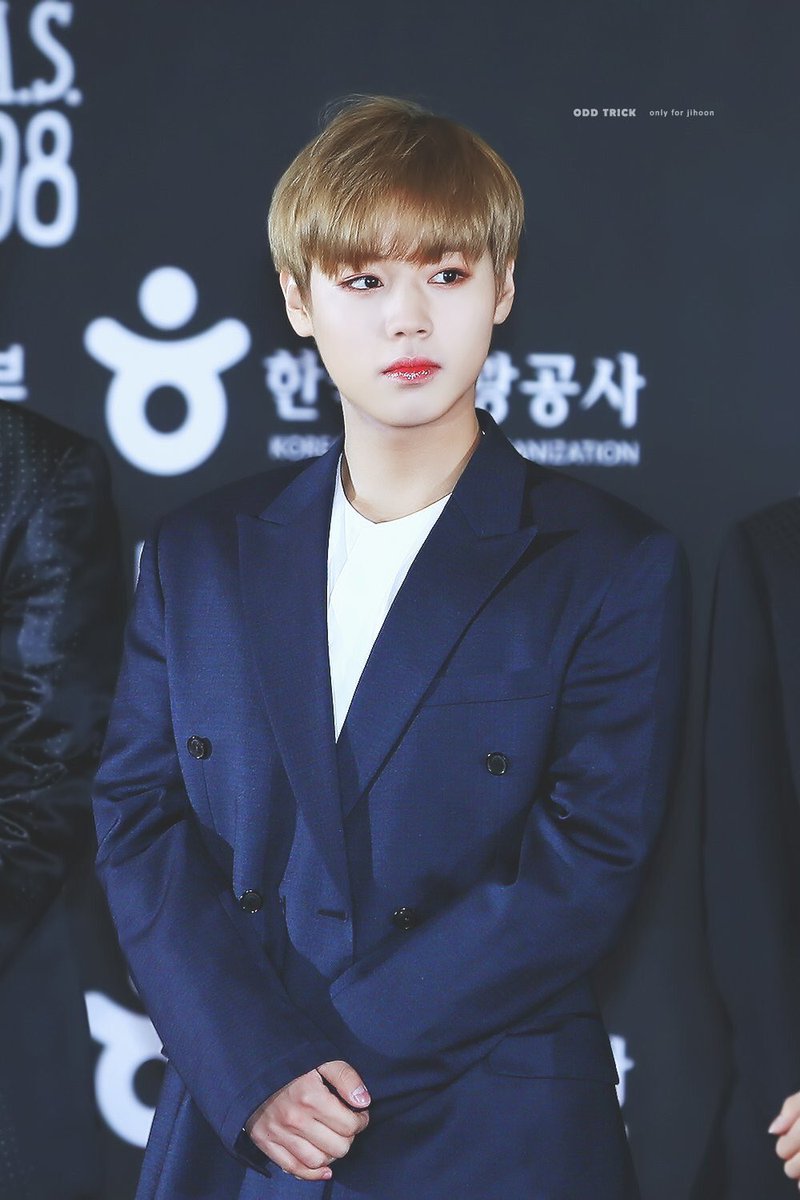 n년전 오늘의 박지훈 tweet media
