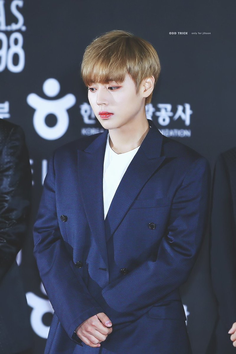n년전 오늘의 박지훈 tweet media