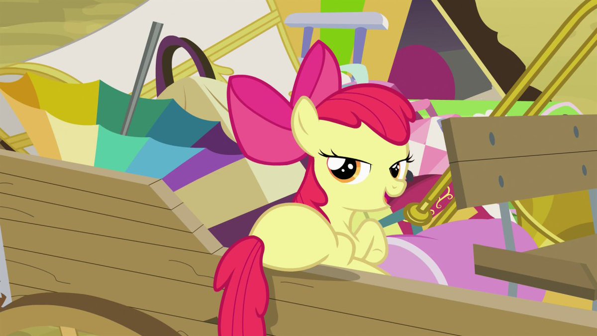 @Sethisto_EQD Such a cute pony. Know her name?