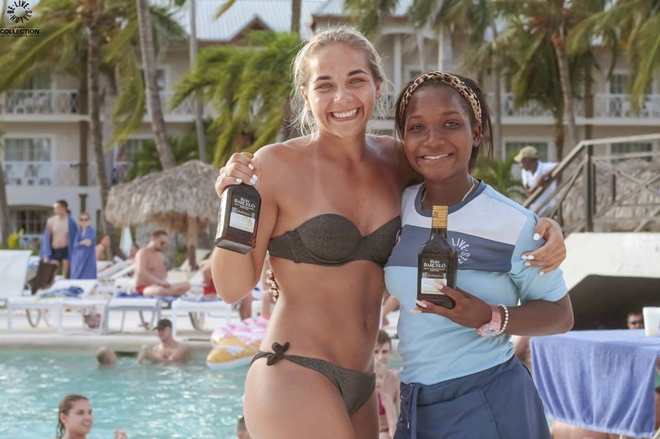 BeLivePuntaCana's tweet photo. Be part of our Beer Drinking competition show. Cheer up Baby!!🌴🕶️🍺🎖️

Se parte de nuestro show de cervezas , anímate!🌴💥🍺🎖️

#Swimmingpool

#BeLiveCollectionPuntaCana

#BeLiveHotels

#Sun

#Fun https://t.co/w7B70F8gWG