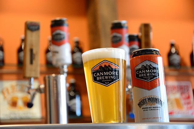 canmorebrewing's tweet photo. IP YAY! Our #MistyMountainHops #NewEnglandIPA will be taking over a tap at the All Alberta-All IPA #TapTakeover this Wednesday at @lastbestbrew starting at 4pm. Hop on down and belly up to the bar!
.
#IPA #hophead #YYCbeer #allalbertaIPA #IPyay #canmorebrewingco #canmorebee⦠https://t.co/34S73HKTsp
