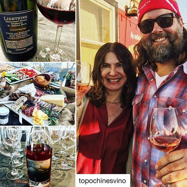 LightningWines's tweet photo. The best part of what we do is sharing wine and good times with you!
_____
📸: @topochinesvino // #lightningwines #grenachelove #imetrandy https://t.co/5xxd0Lgqi5 https://t.co/G1VBOn2w80