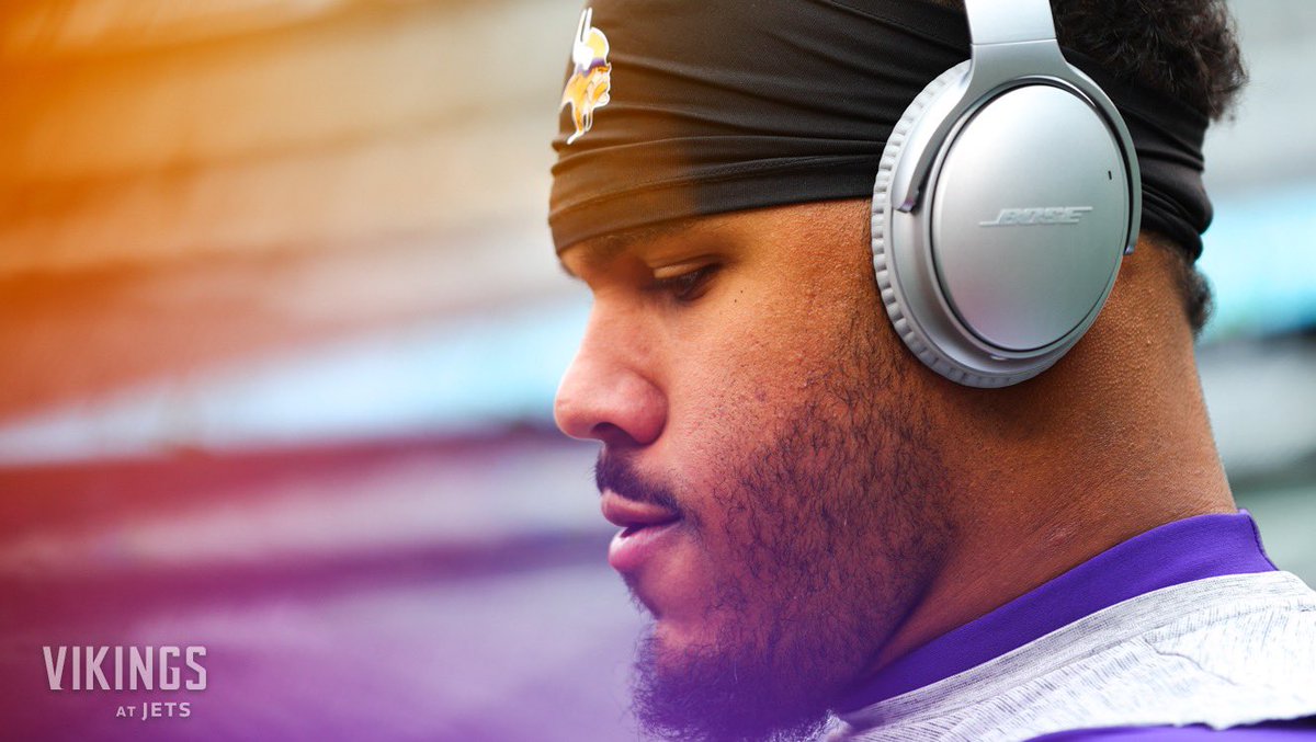 Can’t hear the noise. 🎧   #MINvsNYJ #Skol https://t.co/Kny0VDTgzD
