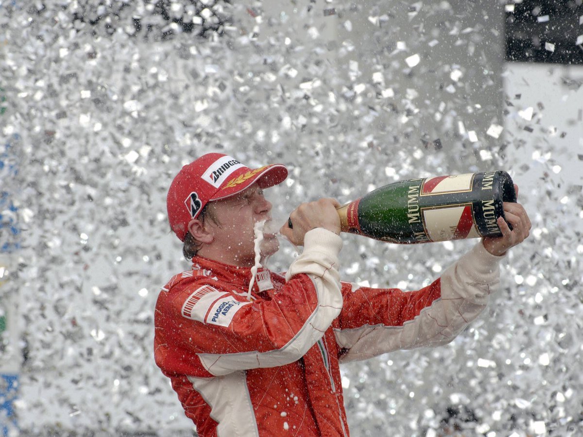 BenjaminBourel's tweet photo. 21.10.2007 📅 / 21.10.2018 📅 Make history ❄️😍🏆😎 #Kimi7 @COTA https://t.co/eEwIkaaNH6
