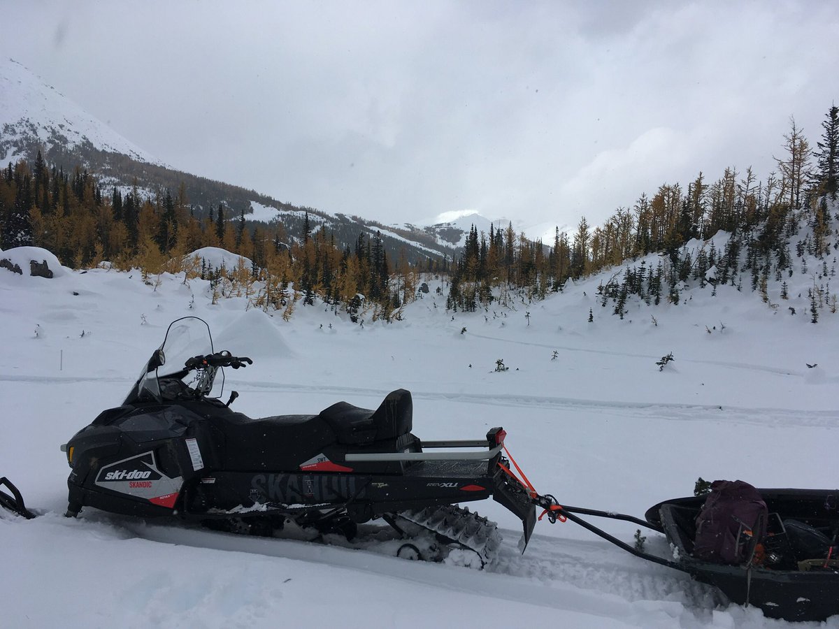 Lindsey Langs (@lindseylangs) on Twitter photo Quite the fall shutdown this year... over 80cms of snow in the alpine the last few weeks complicated our usual site access. Thankfully all wrapped up now. Data retrieved and systems recovered! Waiting patiently for summer 2019 ☀️❄️ <a href="/MWFutures/">MountainWaterFutures</a> <a href="/UW_Hydromet/">Richard Petrone</a> <a href="/water_institute/">the Water Institute</a> Quite the fall shutdown this year... over 80cms of snow in the alpine the last few weeks complicated our usual site access. Thankfully all wrapped up now. Data retrieved and systems recovered! Waiting patiently for summer 2019 ☀️❄️ <a href="/MWFutures/">MountainWaterFutures</a> <a href="/UW_Hydromet/">Richard Petrone</a> <a href="/water_institute/">the Water Institute</a>