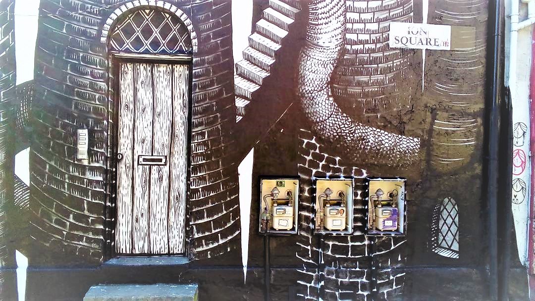 blackcohosh333's tweet photo. Intriguing #door off #HackneyRoad #Hackney #StreetArt #Streetartchat #E2 #EastLondon #urbanart ##graffiti #graffitiart #Londonstreetart #OnlyinHackney https://t.co/UrOy5CadmZ