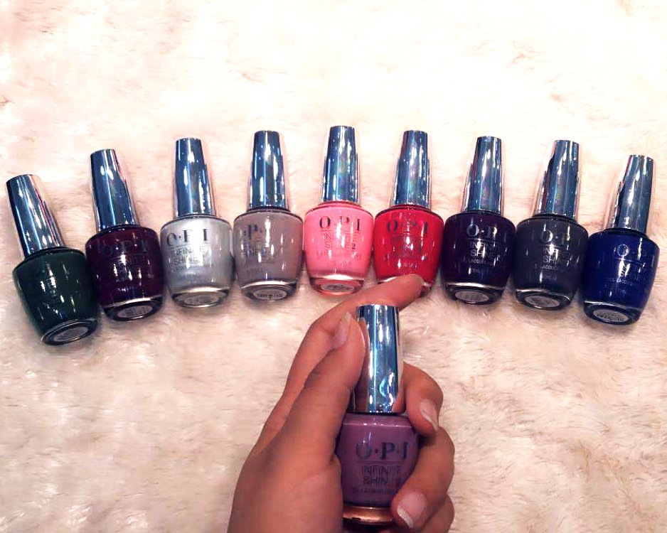 glamsecretsNB's tweet photo. Got colour on my mind. All polishes buy 2 get 2 FREE.

Nos vernis sont en promotion! achetez 2 obtenez 2 gratuits.

#OPI #salonprofessional #salonquality #infiniteshine #nailpolish https://t.co/dvooA7HHsJ
