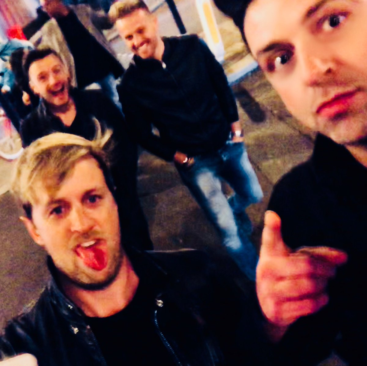 MarkusFeehily's tweet photo. Big week ahead! Time for bed #westlifetwenty #westlife https://t.co/PMByUiNVN6