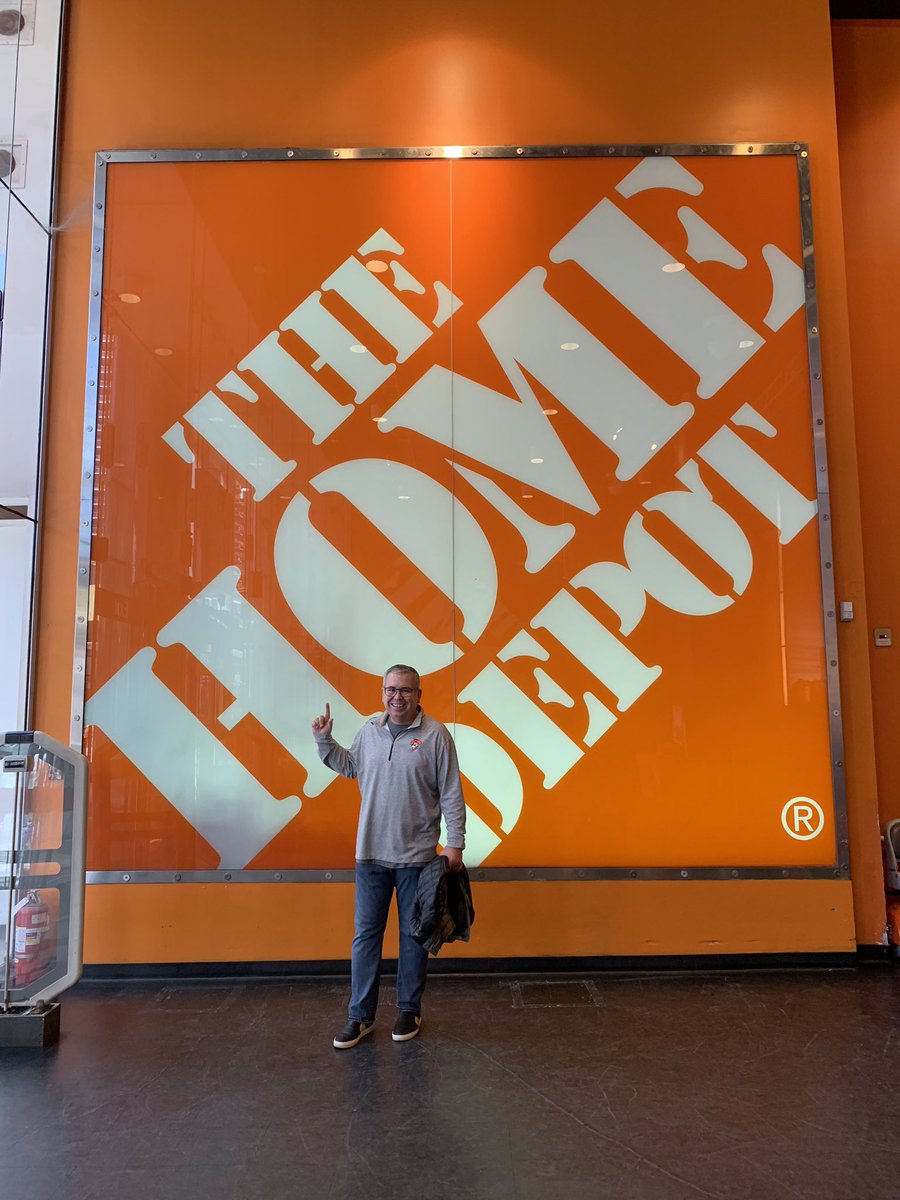 2PLYTP's tweet image. Very cool THD location!#orangelife