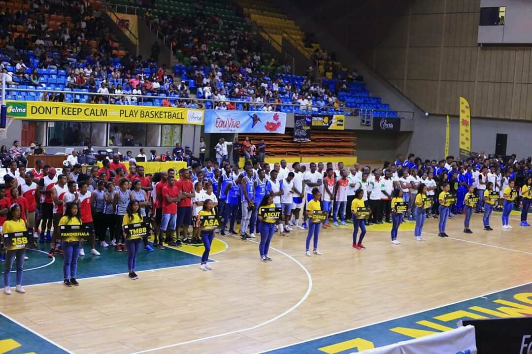 HarisoaChristi3's tweet photo. C'est partie pour le championnat national N1A Madagascar.
#HC7 #Serment
#TeamMB2ALL #Madagascar https://t.co/B3JC4nRgED