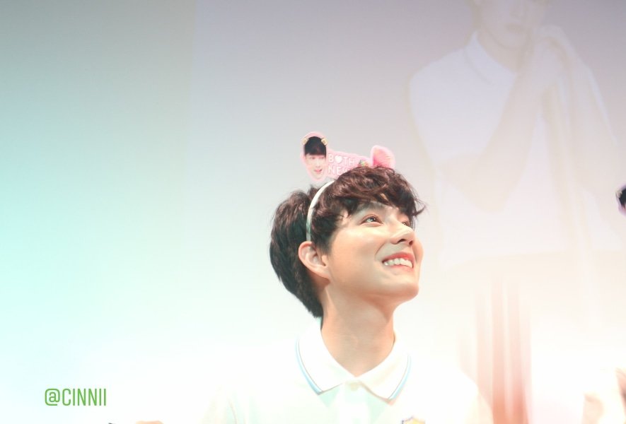 Cinniii's tweet photo. แพ้ความน่ารักนี้ ยัยหนูลูกกกกกก 😍
#bny2ndgradefanhomeroom 
#bunny https://t.co/UCZM1khSnC