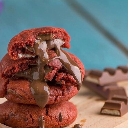 bhrestaurants18's tweet photo. 🍪 Monster Cookies 🍪

Whatsapp 34137318
Shop 17001919
10 AM to 9 PM
يوجد توصيل لجميع المناطق
👇 https://t.co/IUtE9q8Zfw

https://t.co/d4EhgkGFy5

#مطاعم_البحرين #البحرين #مطاعم #مطعم  #مطعم_بحريني #مطاعم_المنامة #المنامة  #المأكولات_البحرينية 
#Bahrain_restaurant https://t.co/Gd4fFuBDQn
