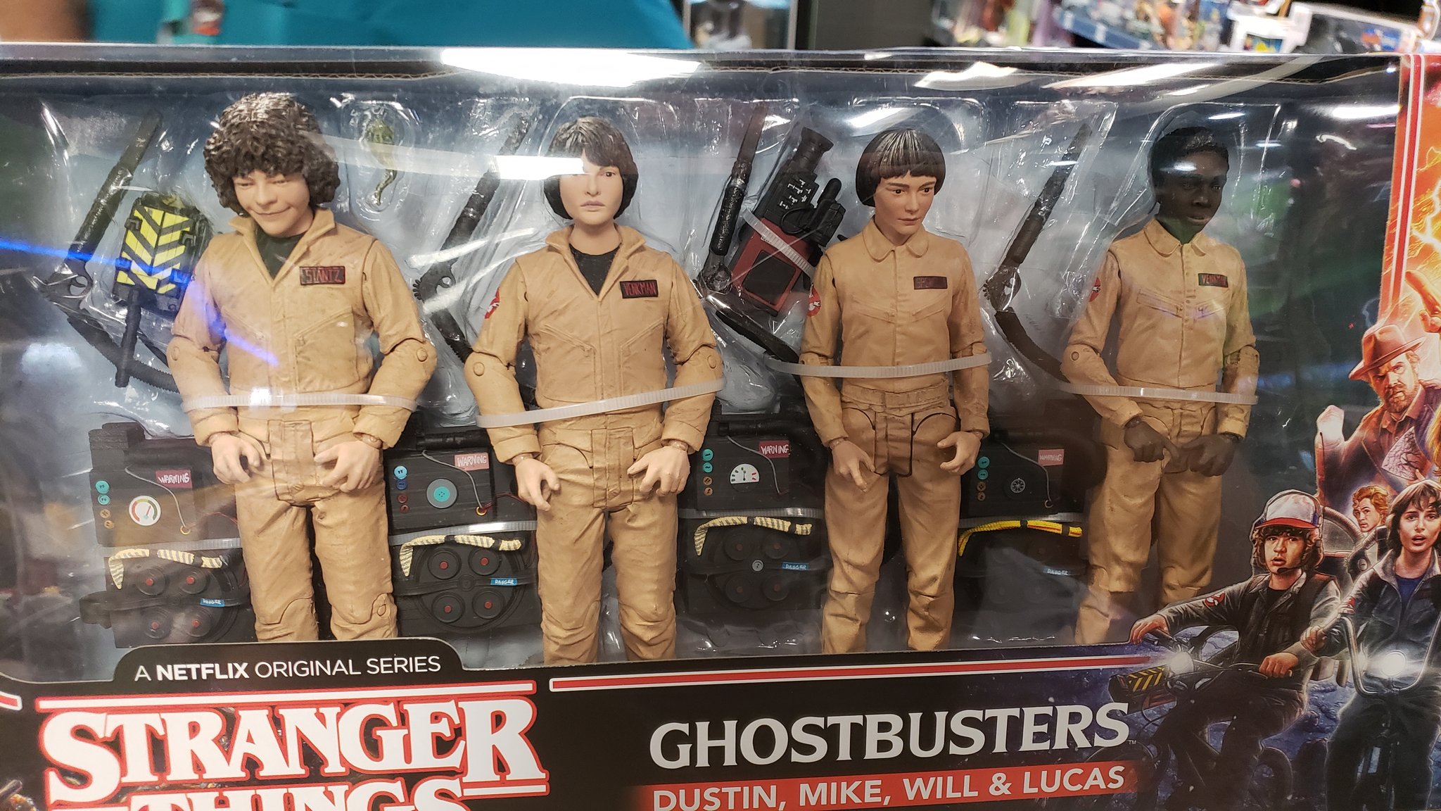 Stranger things cheap ghostbusters mcfarlane
