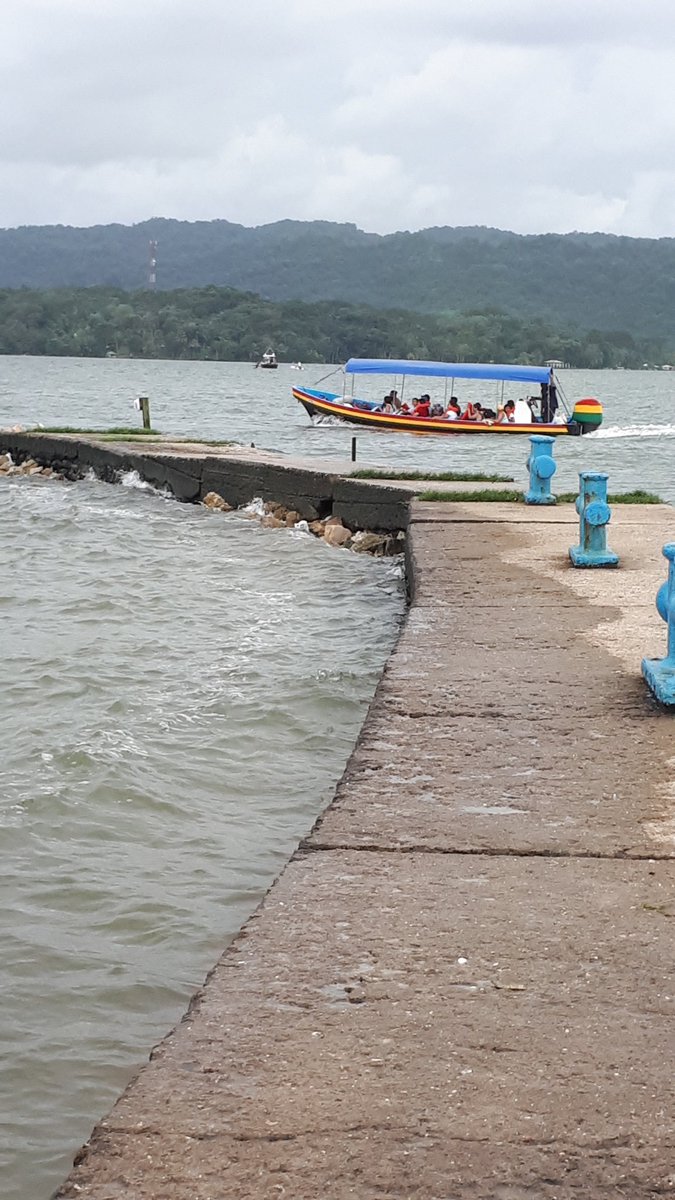 JMolinaGT's tweet photo. #GuateEstaDeModa
#Guatemala #Livingston https://t.co/RKCQw1Q0zV