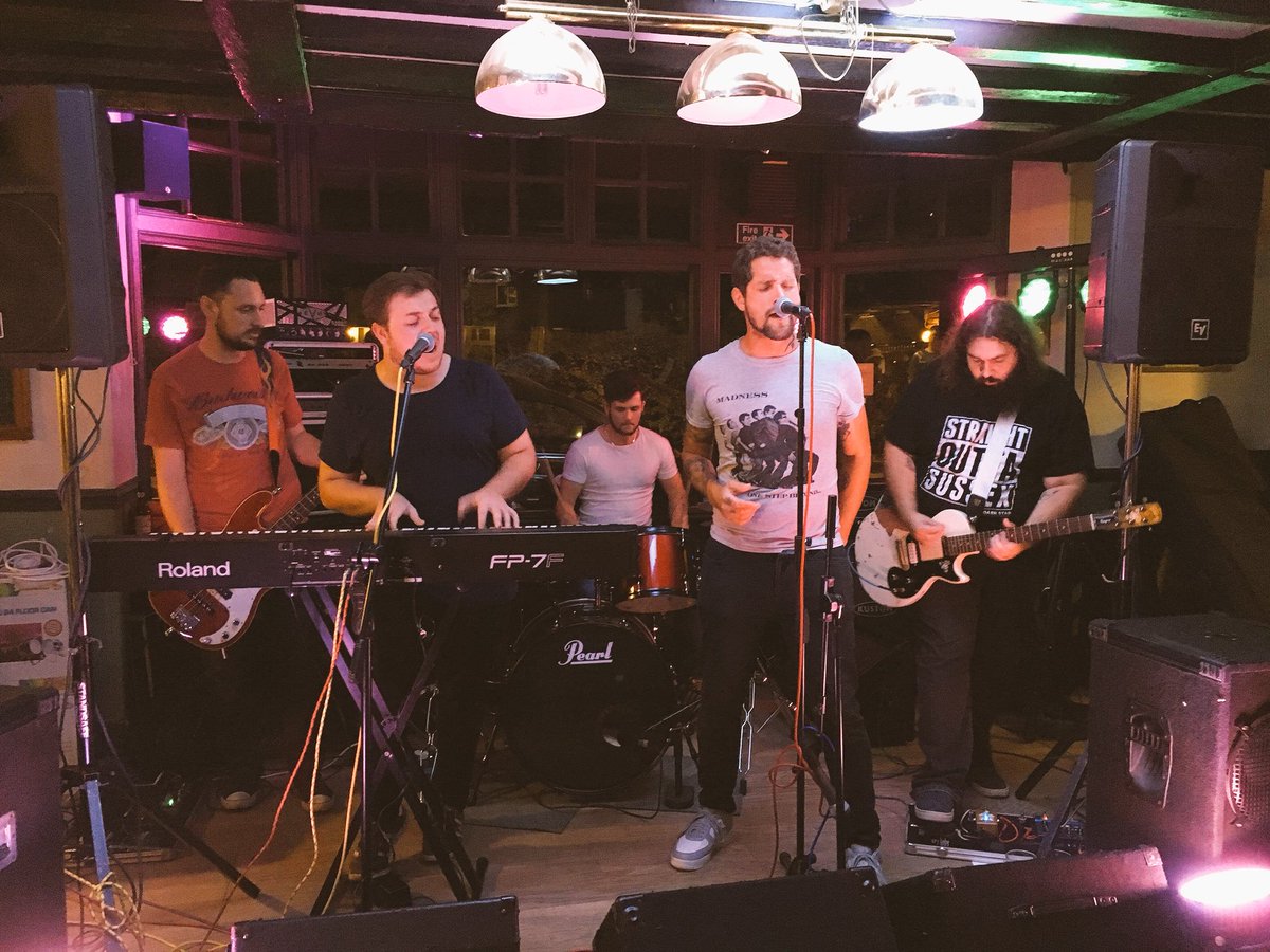 creature_tweets's tweet photo. It’s been a rare weekend off for us... And we’re already itching to be back on stage!

#lovegigs
#lovemusic
#originalmusic
#willplayanywhere https://t.co/xggs7Khnxn