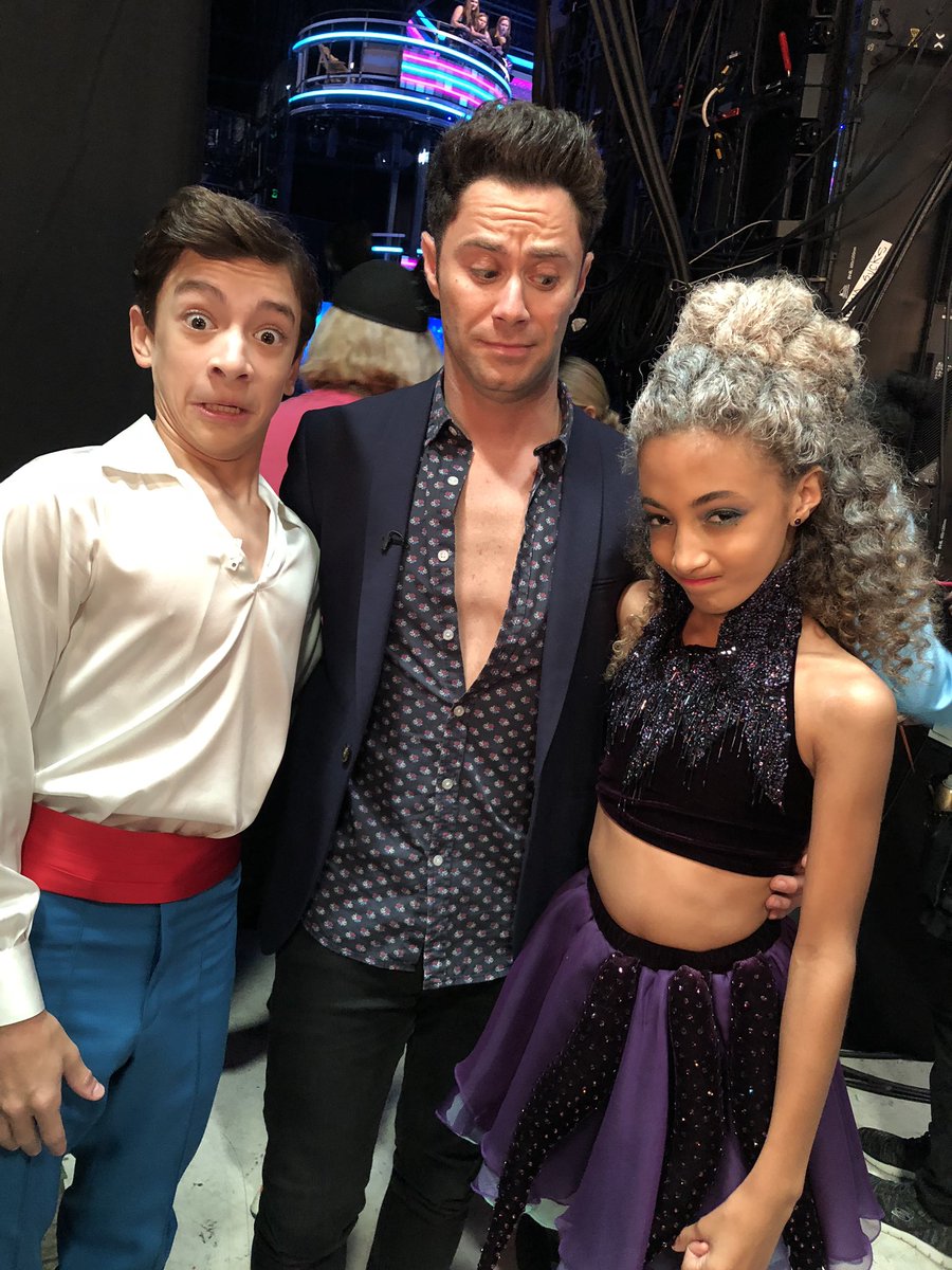 T O N I G H T ! 👀 Tune in for #Disney night! Can you guess our characters! 🤣 #dwts #dwtsjuniors