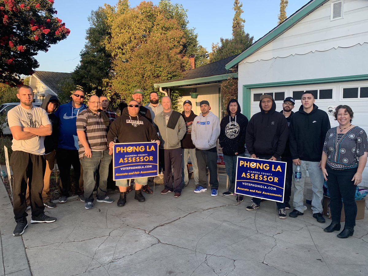 Thank you #SprinklerFitters #Local483, the #SheetMetalWorkers #Local104, & @saralamnin for your support in #Hayward this weekend! 17 more days until #ElectionDay! Last day to register is Monday #October22 Don’t forget to #VotePhongLa #AlamedaCounty #Assessor