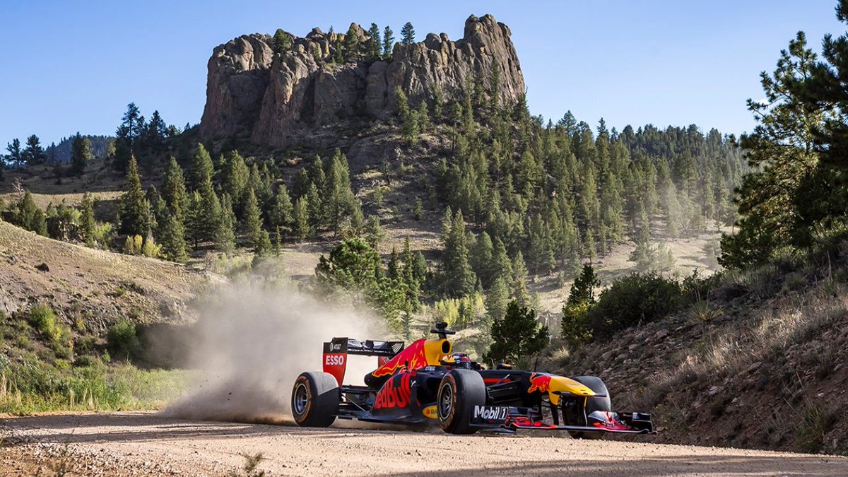 NaturalTasteCC's tweet image. We zitten er weer klaar voor! #GPUSA #F1 #CloseEncountersOfThe3rdKind  #USGP