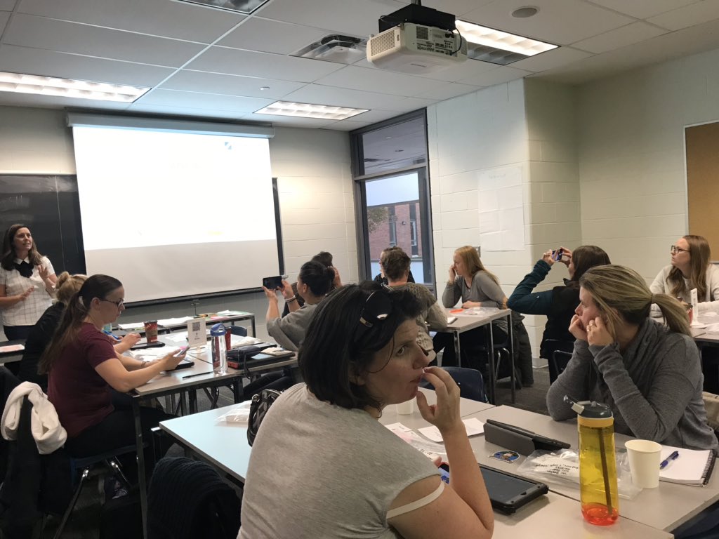 ChrisSamis1's tweet photo. 100+ @SCDSBey educators learning about documenting student learning on a Sunday afternoon.   Speaks volumes of commitment to their students.   Great start and all ready for 700+ K educators coming tomorrow to @georgiancollege to learn together. https://t.co/K6MXVSBJnj