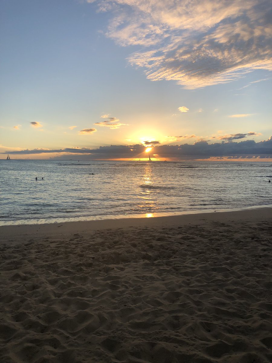 AshleyBulseco's tweet photo. It is such a privilege to be a part of the #EcoDAS2018 cohort. Iβm so impressed with the drive, intellectual flexibility, and empathy this group has, and couldnβt be more thankful for this network of early career researchers. A hui hou! https://t.co/55LXC8WHKR