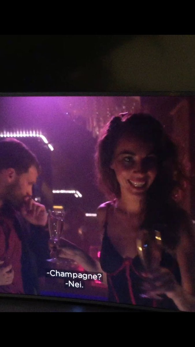 sarahstephanie's tweet photo. #MyDinnerwithHerve is out on @HBO now. Watch me dance, get my hand kissed by #PeterDinklage and rejected when trying to serve drinks to #JamieDornan https://t.co/TUmmVSdSWj