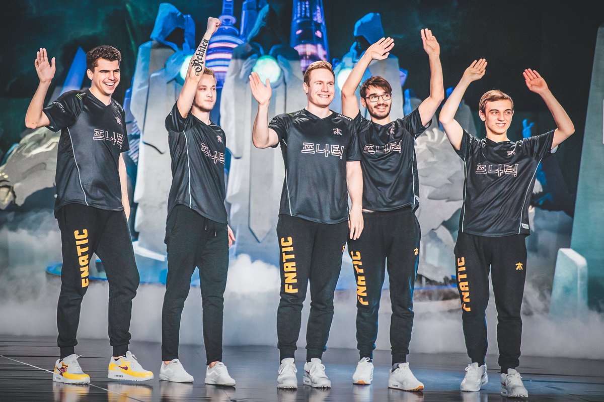 Time to watch the rebroadcast. #worlds2018

How do you think it'll go a second time around? 👀

watch.lolesports.com