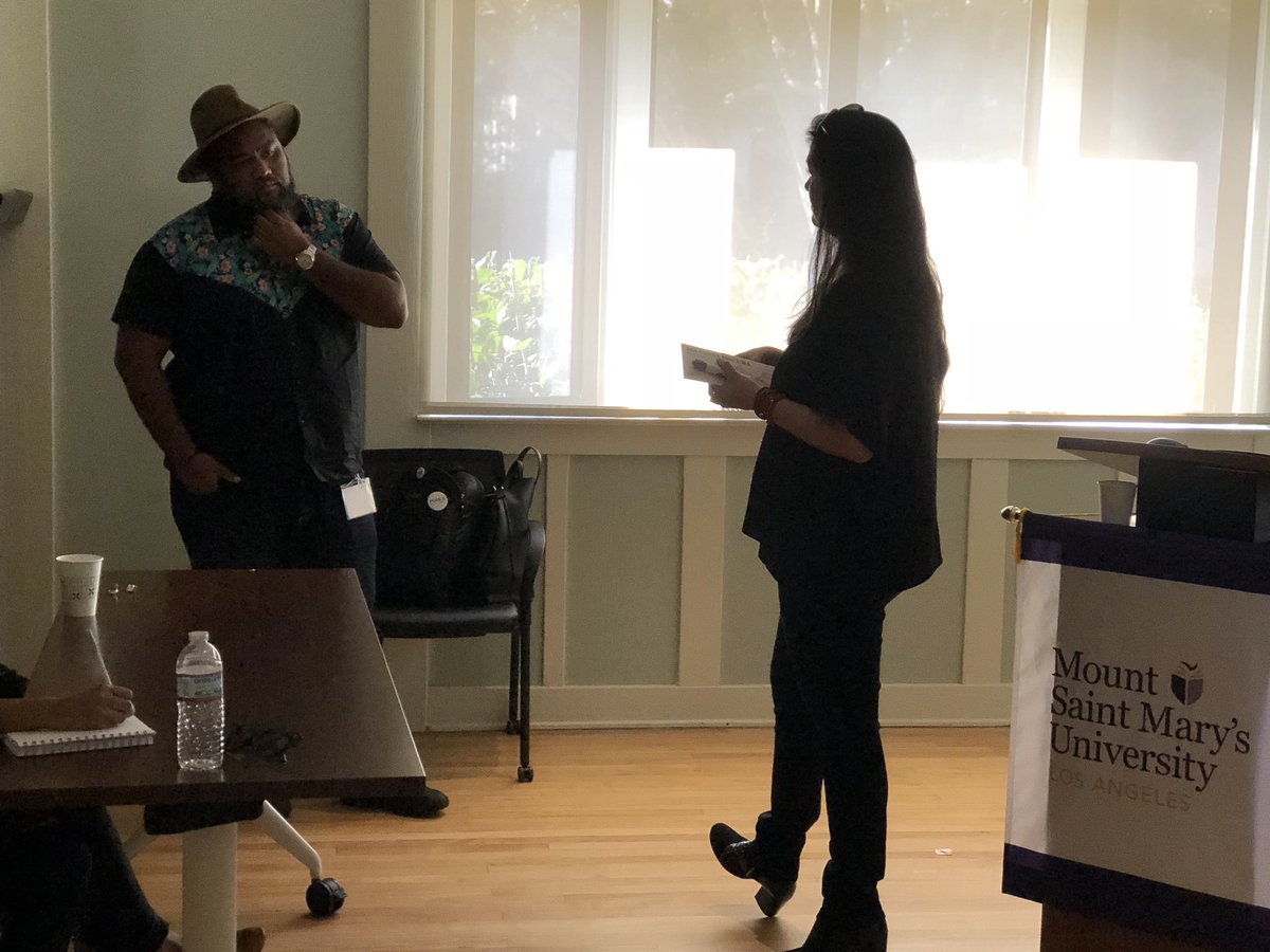 MSMU_LA_Writing's tweet photo. Experience language inna 360 experience with all senses - Rocio Ceron #BordersofPerformance @MSMU_LA @MSMU_LA_Writing #msmuwriters #MSMUWriting https://t.co/q3E9npiqQb