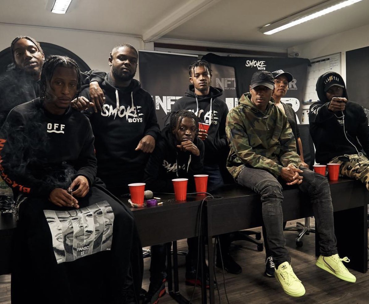 CreativeGenUK's tweet photo. #CGuk - @SmokeBoys_ ; Formerly Known As #SectionBoyz
Come-back project, #DONTPANIC2, Now Available Across All Major Outlets!
📃: @s_j_r19
https://t.co/9f1nGSri4d https://t.co/ZtmhAuiPwh