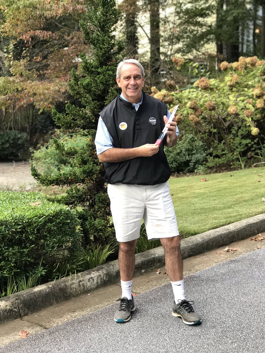 charlie_fiveash's tweet image. Early voted for @BrianKempGA and @GeoffDuncanGA on Saturday before knocking on doors for Kemp in Sandy Springs in the afternoon.