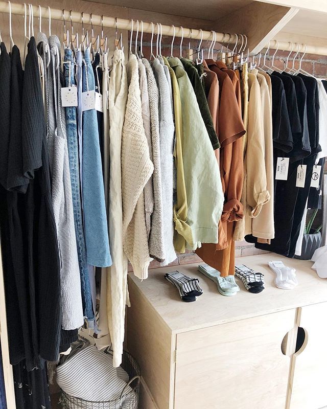 keepgoodco_'s tweet photo. all stocked up on some preloved goodies hand picked by @slowgather and we are very very STOKED about it π.
ββββββββββββββββββββββββ #preloved #slowgather #slowfashion #sustainableliving #modern #mindful #lifestyle #shopkeepgood #shoplocalniagara #stcβ¦ https://t.co/5s0jdW0Fd2 https://t.co/V7NaOJtJHn