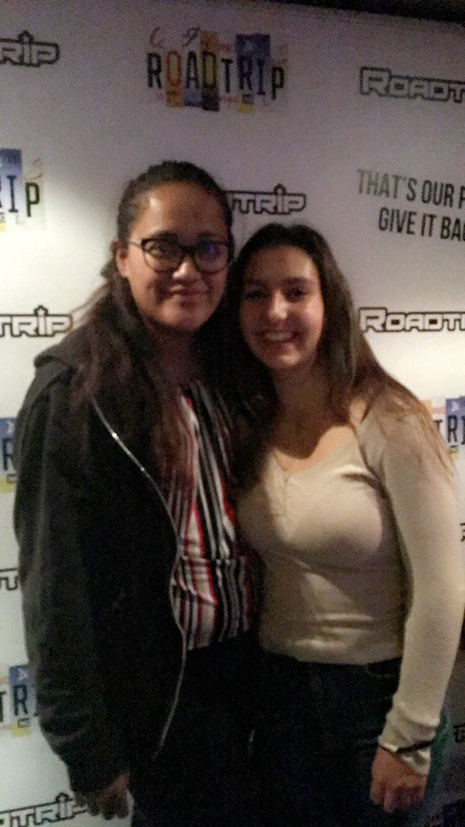 xlovesfowlerx's tweet photo. Thank you for all of u - Mikey u are so cool, Andy your french is very good 🇫🇷 - hope to see u to Paris 🔜 @RoadTripTV - les french Roadies on vous a représenté ❤️ - love u xxx https://t.co/lKj64WxQ0N