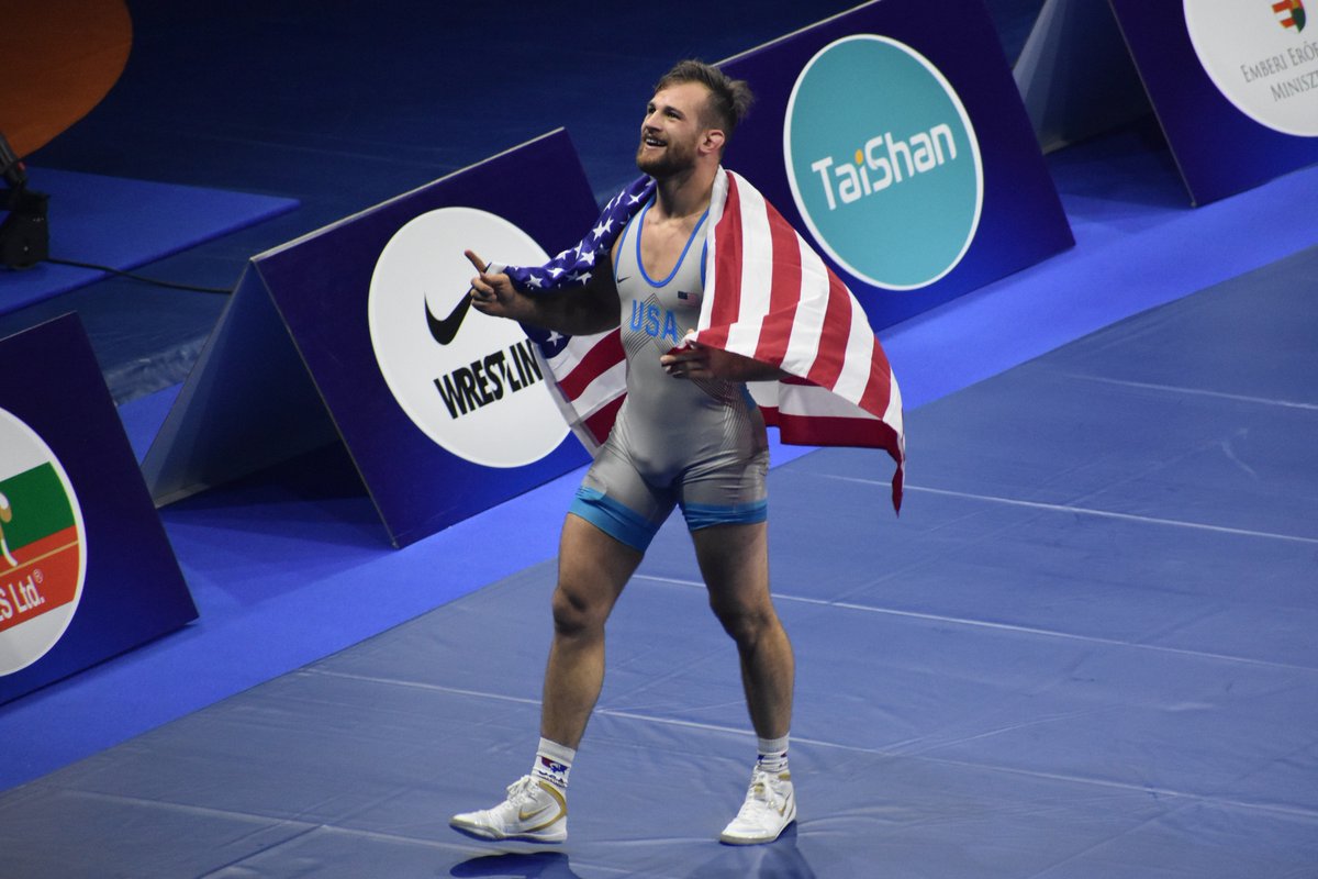 🌎 WORLD CHAMPION🌎