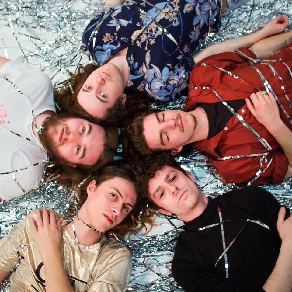 JohnOxley777's tweet photo. Open @Spotify And discover this brilliant ( New Single 
“Go Get Her, Go Getter” 
By the magnificent #Llovers ( @wearellovers )
“Fragrant dream pop matching sighing harmonies against those crisp, frost - tipped guitar lines. Perfectly Formed! #Clash
 https://t.co/XcirUJBYgQ https://t.co/rdUJtqwDg5