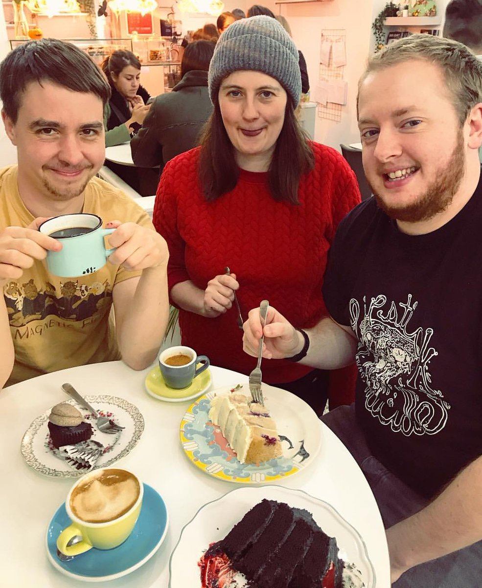 Proof that we are still alive and doing very important activities courtesy of <a href="/fyeahsof/">Sofia</a>