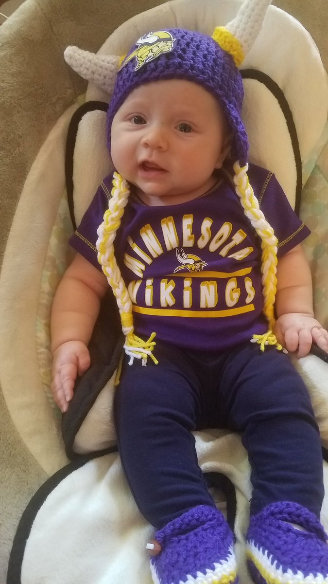 Pastor_Holly's tweet photo. Newest Vikings Super Fan, Grace...SKOL! https://t.co/yvSn0mVXsr