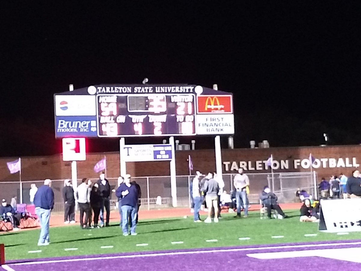 ATLASTeam3's tweet photo. @TarletonFB didn't let John Tarleton, Oscar P or the Purple &amp; White down. Big HOCO Win! @austin_seals had a great visit on the week he was Officially accepted to @TarletonState Ready to be a TSU Texan QB! @CoachAdamClark @beasley_coach @CoachTWhitt @CoachSeifert8 @TarletonSports https://t.co/eDIiup1hLa