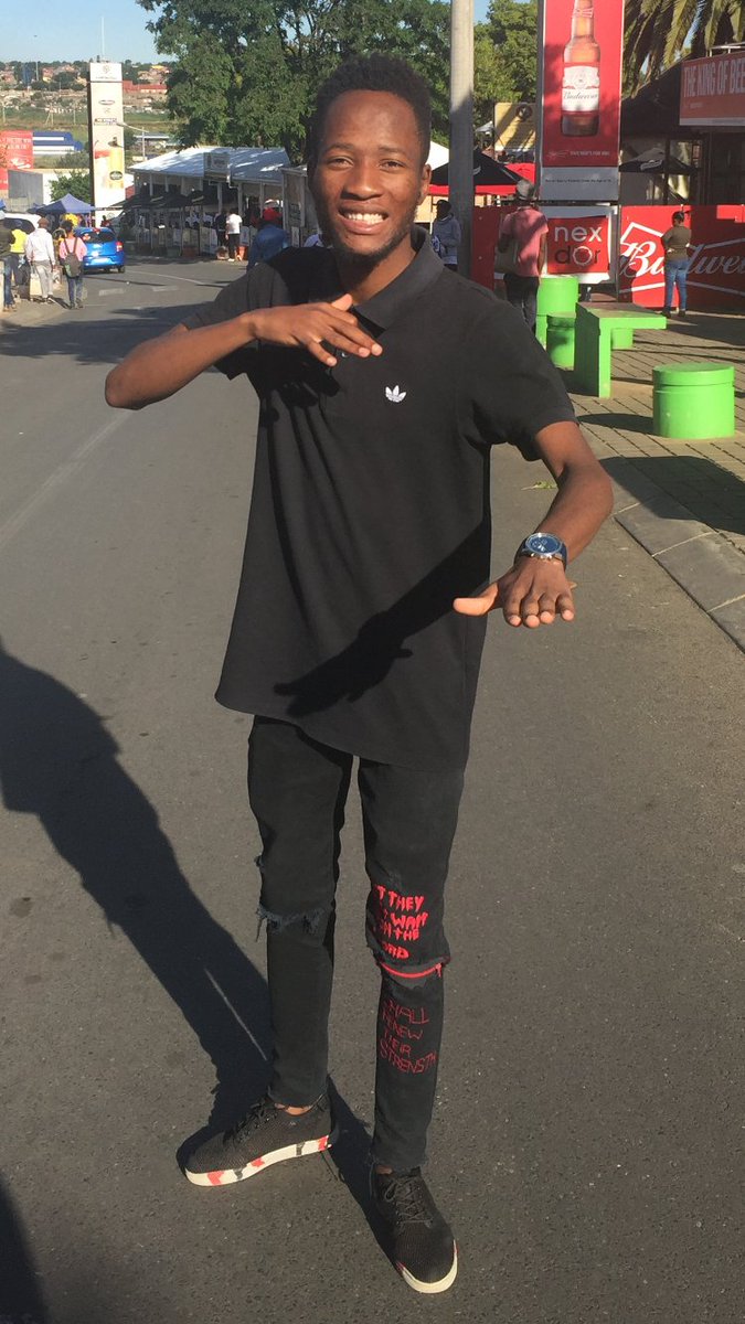SimplyDopeZA's tweet photo. Blvck x Vilakazi Street π₯π.
#SimplyDope #BullySeason π€ #InspiredByGreatness https://t.co/6pUqTcEunJ