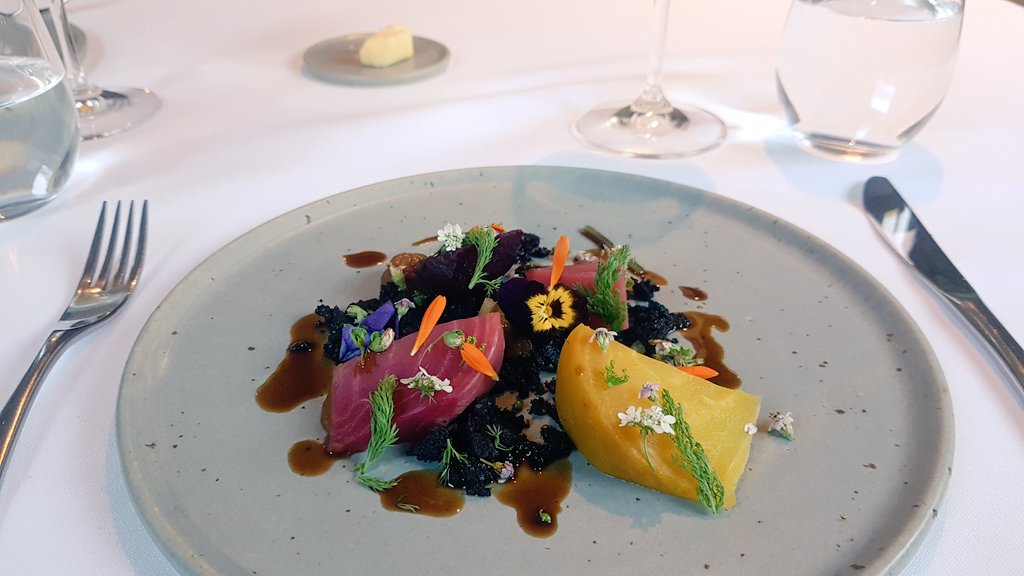 Recommendation: Just had THE most stunning meal at <a href="/ChefChrisHarrod/">Chris Harrod</a> at @TheWhitebrook. This man is a genius.
#chef #foodie #GreatBritishMenu