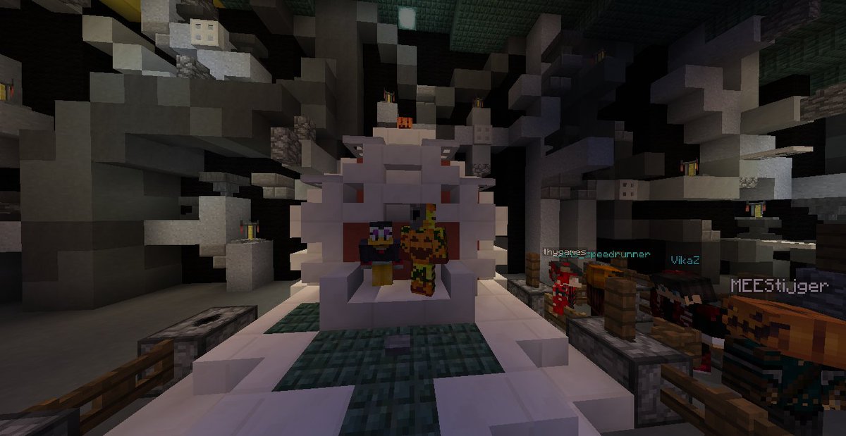 MiniJdc's tweet image. de stoel van @Droomcraft ! de joker en magica!