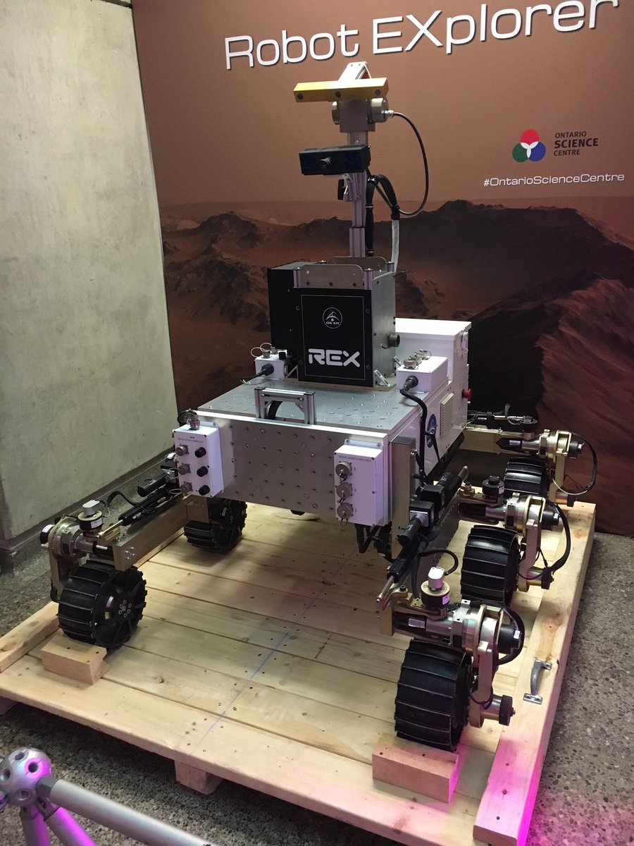 starbuilders_'s tweet photo. We found this weekend a six-wheeled Mars Rover.
A rover ready to collect rocks and soil samples on @OntarioScienceCentre 👏

#astronomy #space #solarsystem #cosmos #milkyway #galaxy #universe #astronauts #humansinspace #robots #robotic #explorer #robotsonmars https://t.co/oCzS5zT1eF