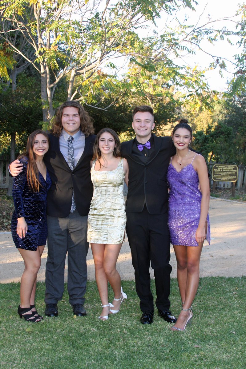 jerrod__miller's tweet photo. Senior Hoco Type 💙 https://t.co/NYtMHOSNaY