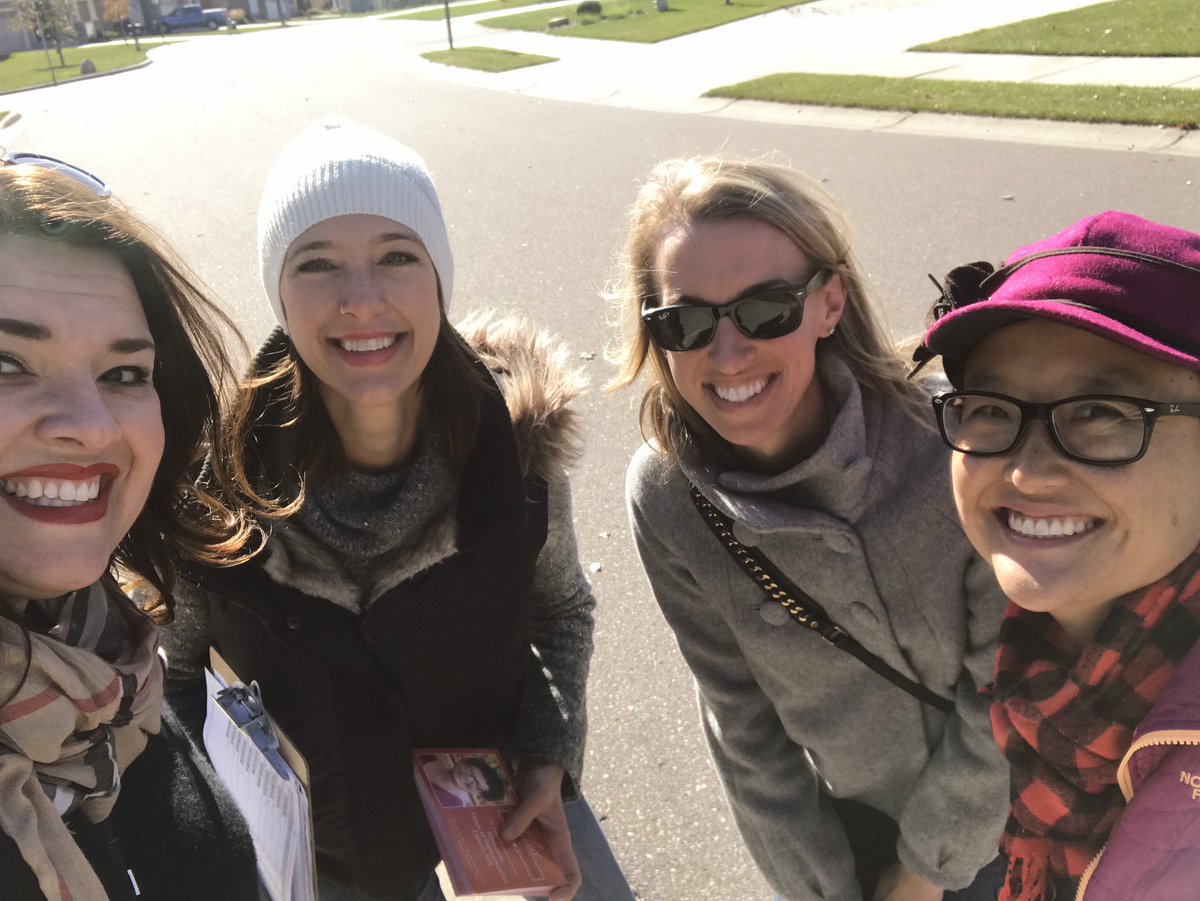 KellyRGrady's tweet image. Pounding the pavement w/local Moms for @NorrieAThomas on a GORGEOUS #MNFall day. Get out &amp;amp; vote Norrie November 6th! 🍁🇺🇸💪🏼🍃🇺🇸✌🏽🍂
@TheFighting33 @DFL3CD @IndivisibleMN03 @MinnesotaDFL @electmnhousedfl @TheDemocrats #BlueWave2018 @HentgesNicole @MomsDemand #GunSenseCandidate