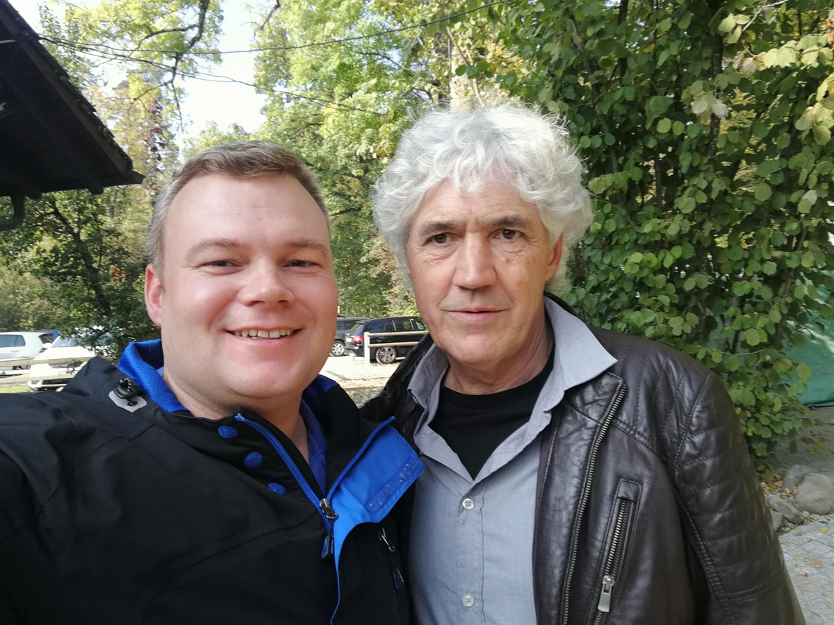 hardmanpolitics's tweet image. #schweizspricht Angenehme Person, angenehme Diskussion, doch geringe Übereinstimmungen
- Markt vs. Staat
- Freiwilligkeit vs. Zwang
- persönliche Verantwortung vs. kollektive Verantwortungslosigkeit
- kontrollierte Arbeitsmigration vs. grenzenloser Sozialstaat