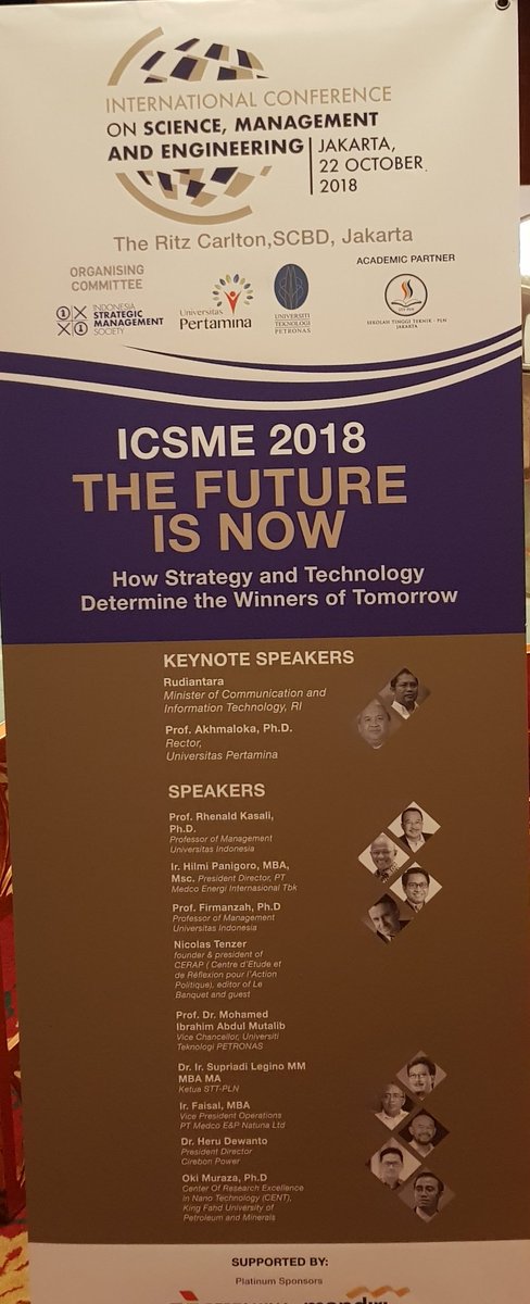 NTenzer's tweet photo. Last conference after 4.5 small days in #Indonesia.
A lot of meetings and fruitful discussions in a country likely to be the 5th or 6th world economy within the next 25 years.
Now #icsme18
Talking about the dramatic changes technology will bring to our societies and politics. https://t.co/JTSoTmStyF