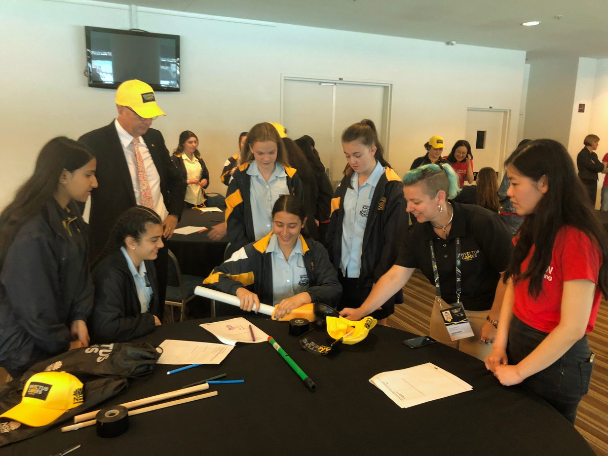 UNSWEngineering's tweet image. It's been a great start to Invictus Games today. 

Students from Holsworthy High School joined us for our first Prosthetic Leg Workshop, with a visit from @mscott Secretary for @NSWEducation  @InvictusSydney @WeAreInvictus #InvictusGames2018