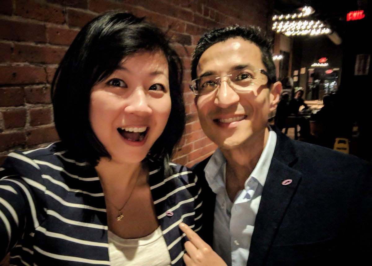 YiDingYu's tweet image. Thank you to @RasuShrestha for spreading the #pinksock vision to me. Nothing beats dinner and convos with amazing fellow innovators after #Connect2Health! @alisadoc1 @TheMailboxMan @EranOrr @jessdamassa @W2OGroup